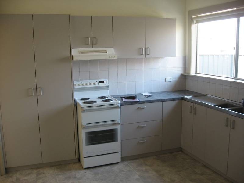 1/148 High Street, Cobram VIC 3644