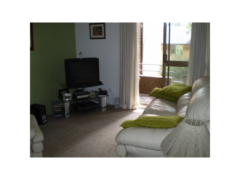 8/5 Robert Street, Artarmon NSW 2064