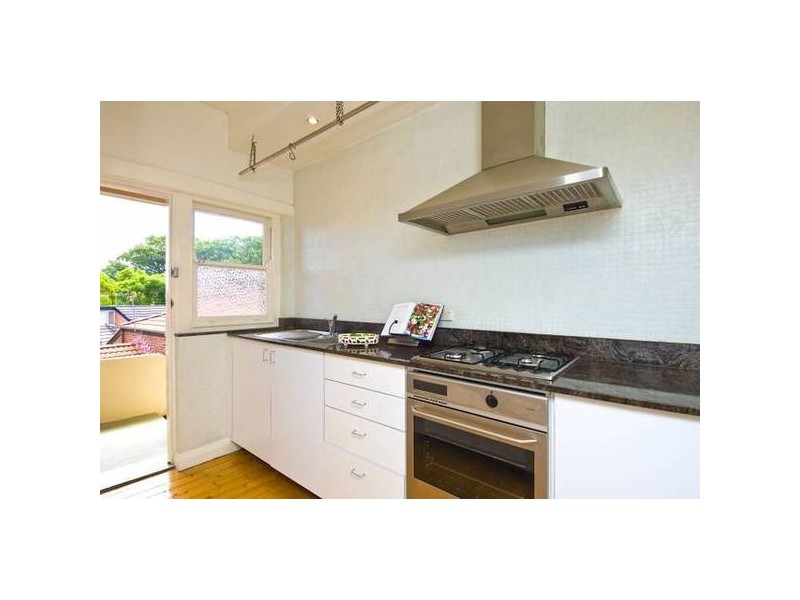 9/100 Kurraba Road, Neutral Bay NSW 2089