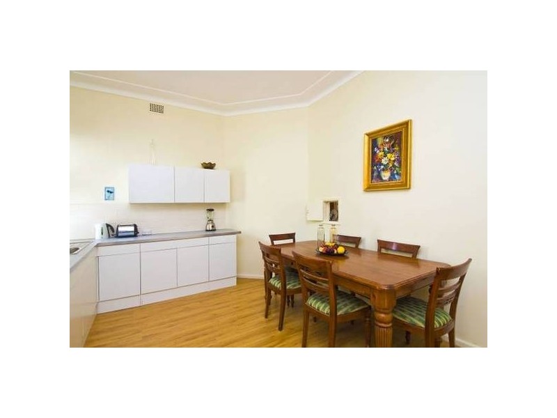 30 Willoughby St, Kirribilli NSW 2061