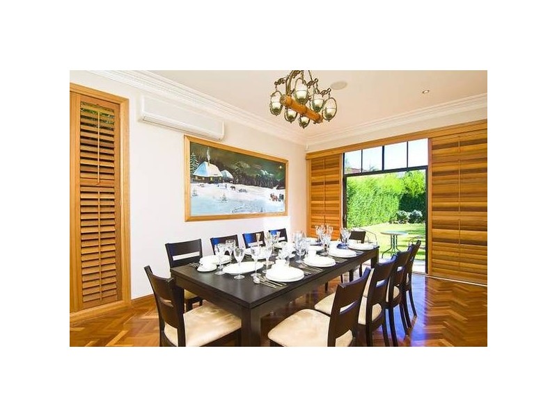 11 Tisane Ave, Frenchs Forest NSW 2086