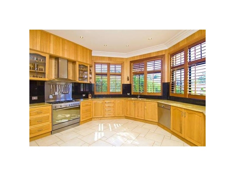 11 Tisane Ave, Frenchs Forest NSW 2086