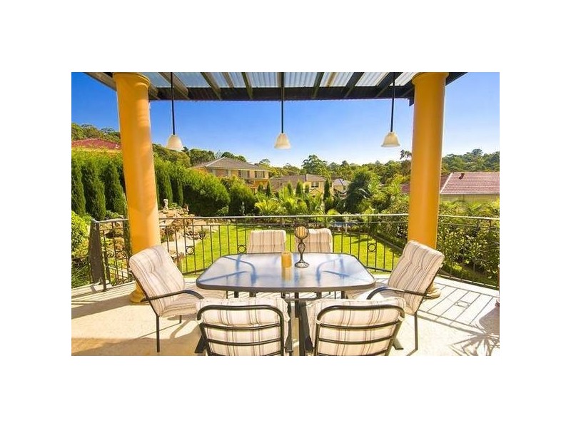 11 Tisane Ave, Frenchs Forest NSW 2086