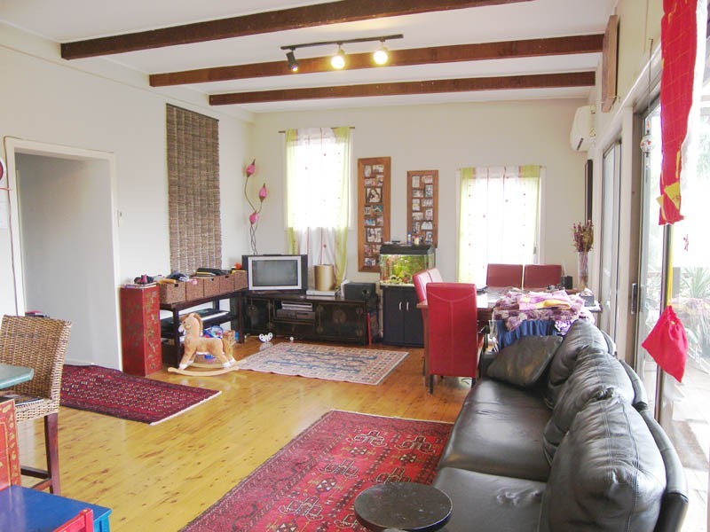- Thornley Street, Marrickville NSW 2204