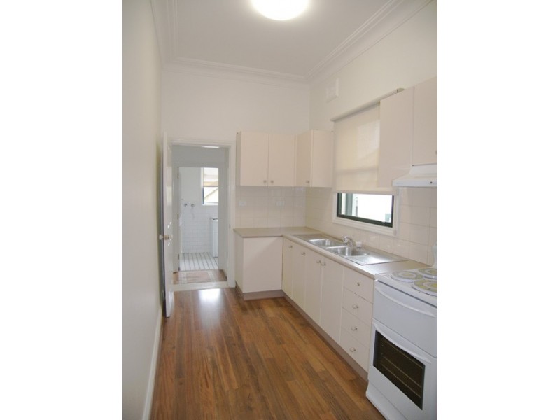 132 Edinburgh Street, Marrickville NSW 2204