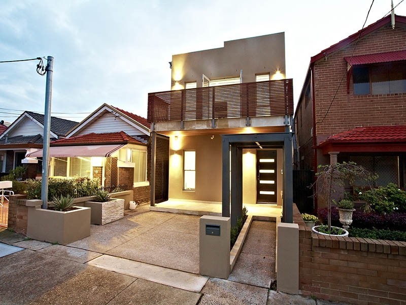 39 Thompson Street, Earlwood NSW 2206