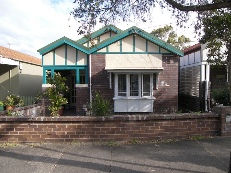 114 Warren Road, Marrickville NSW 2204