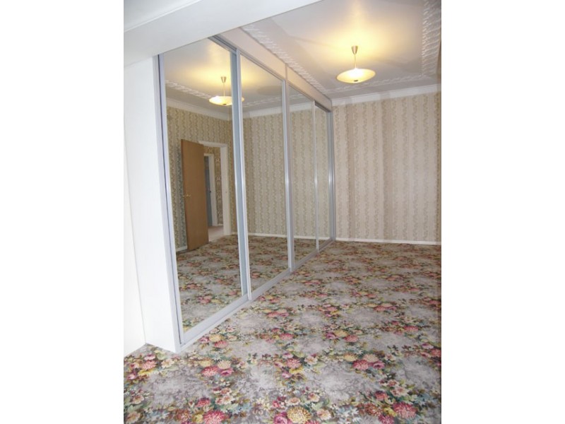 12 Hilltop Avenue, Marrickville NSW 2204