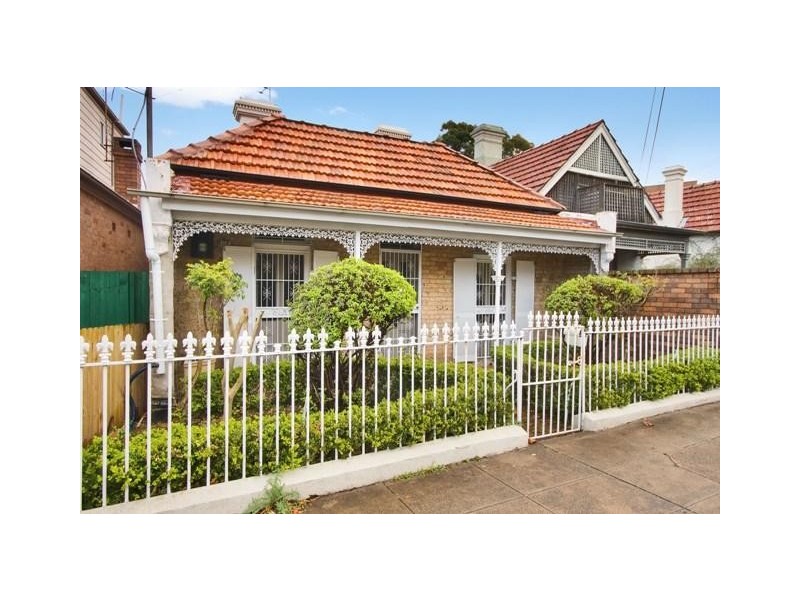 19 Livingstone Road, Petersham NSW 2049