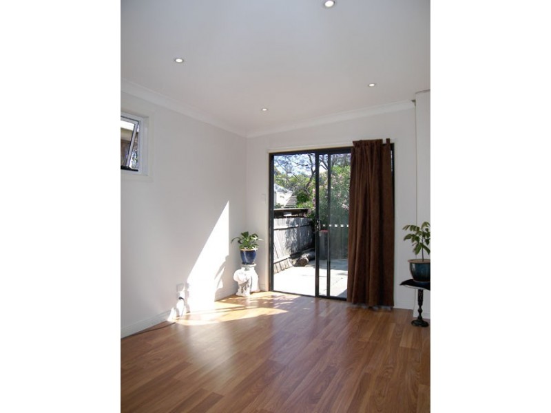 261 Denison Street, Newtown NSW 2042
