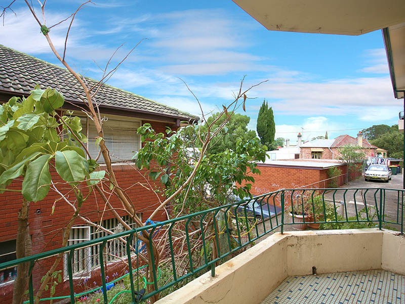 3/56 Crinan street, Hurlstone Park NSW 2193