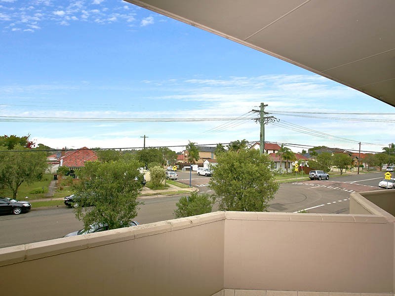 7/29 Phillip Street, Roselands NSW 2196