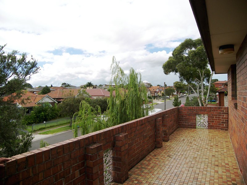 8/20 Lakemba Street, Belmore NSW 2192