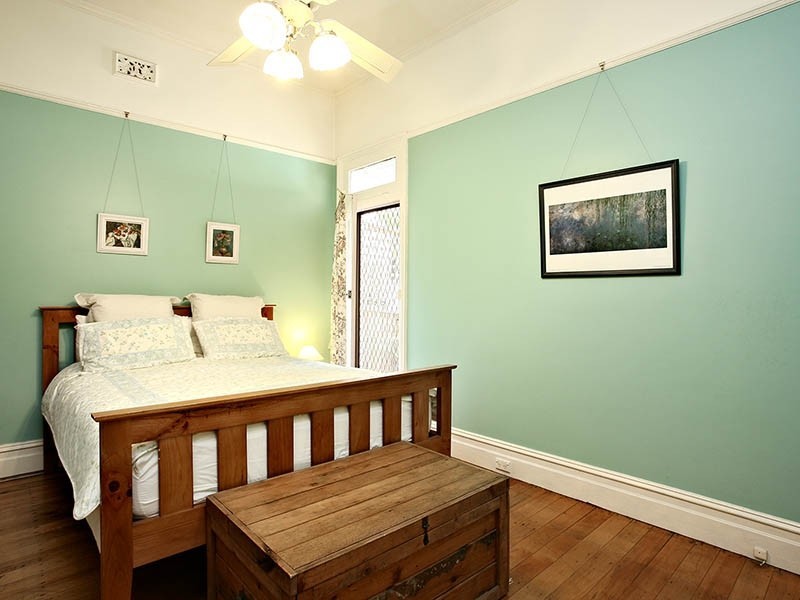 17 Fernbank Street, Marrickville NSW 2204