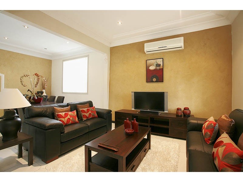 12 South Street, Marrickville NSW 2204