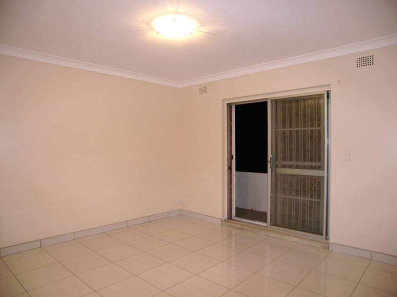 10/5 Fairmount Street, Lakemba NSW 2195