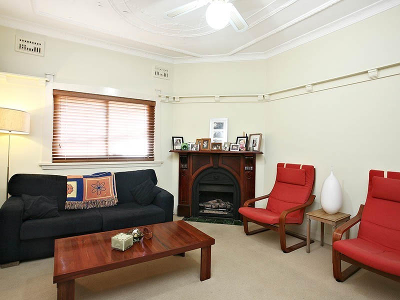 378 Unwins Bridge Road, Tempe NSW 2044