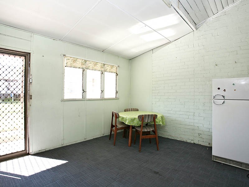 17 School Parade, Marrickville NSW 2204