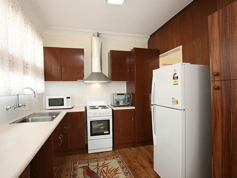 82 Sutherland Street, St Peters NSW 2044
