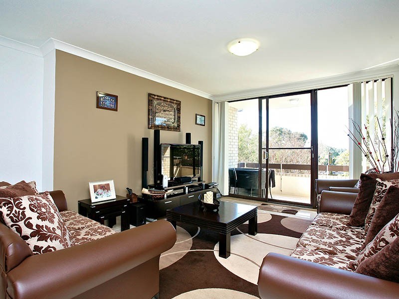 6/140 Chapel Road South, Bankstown NSW 2200
