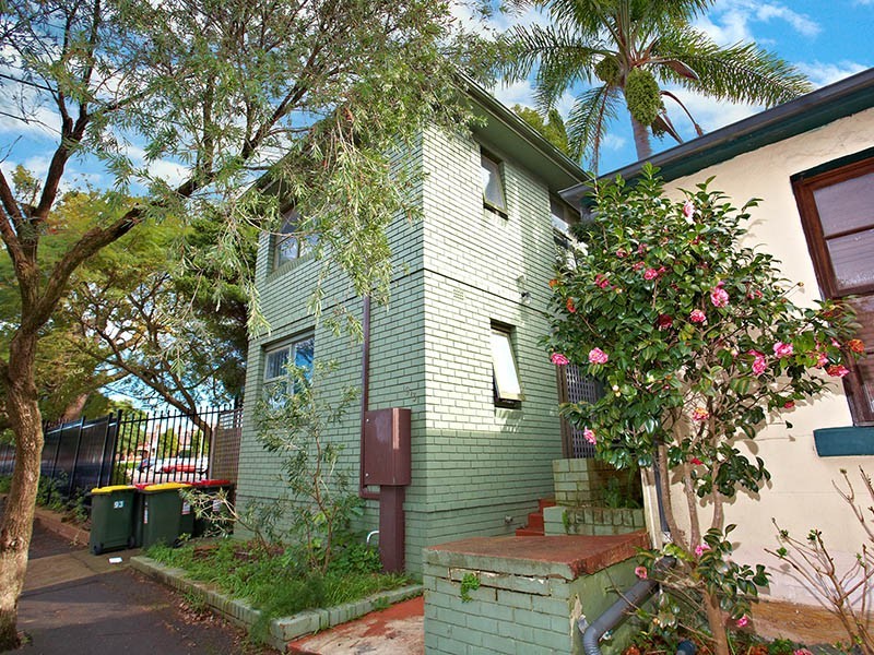 2/93 Camden Street, Enmore NSW 2042