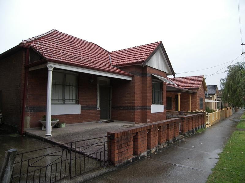 82 Livingstone Road, Marrickville NSW 2204