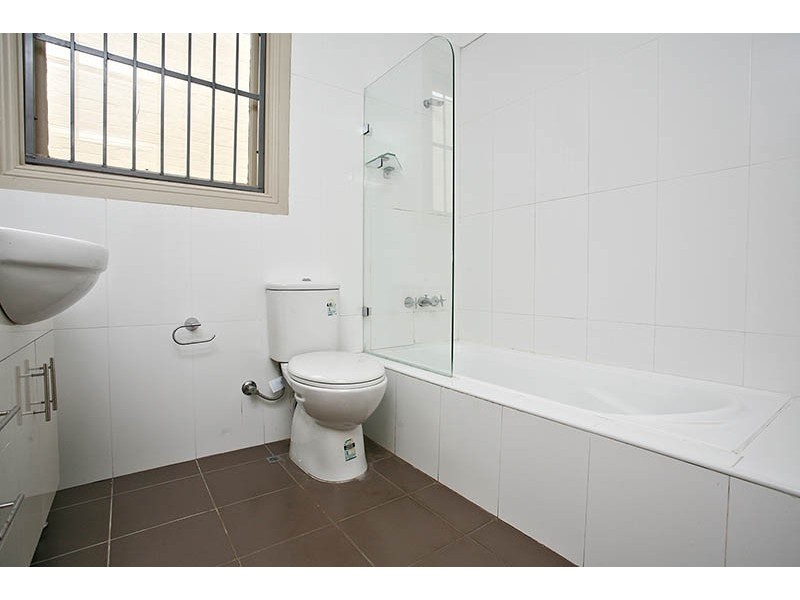 111 Petersham Road, Marrickville NSW 2204