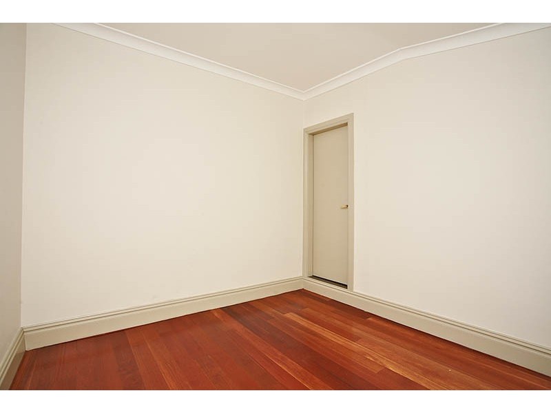 111 Petersham Road, Marrickville NSW 2204