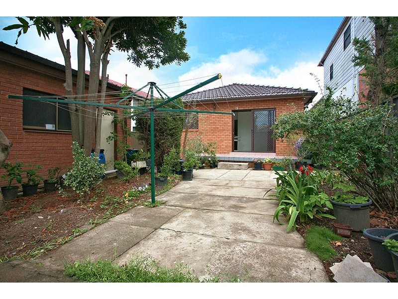 3 Neville Street, Marrickville NSW 2204