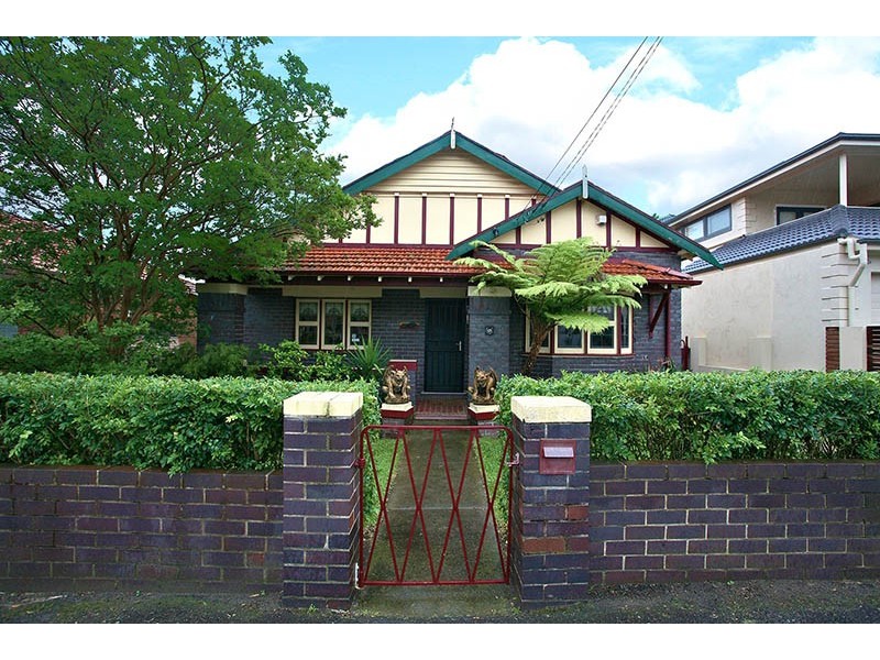 121 Permanent Avenue, Earlwood NSW 2206