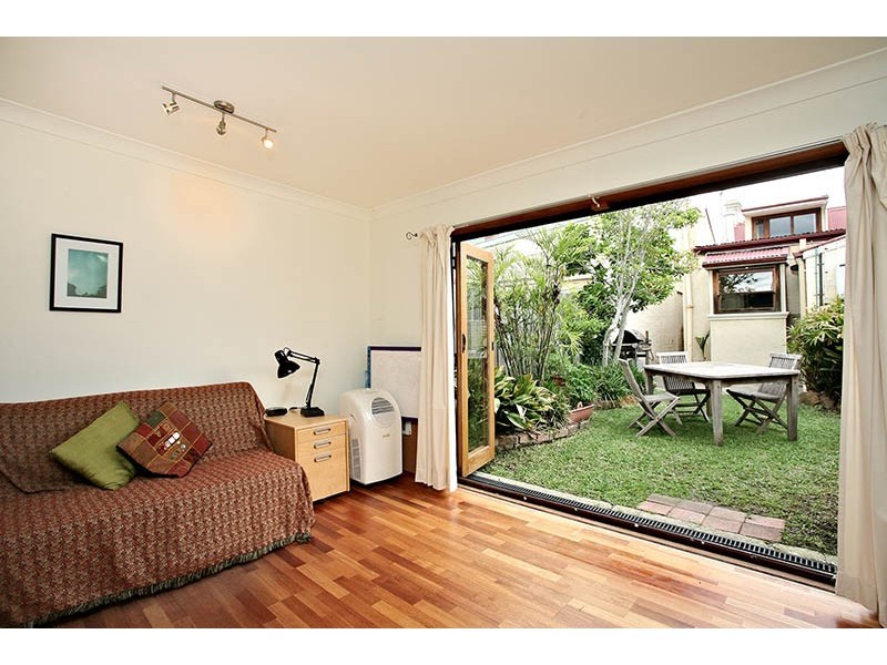 35 Calvert Street, Marrickville NSW 2204