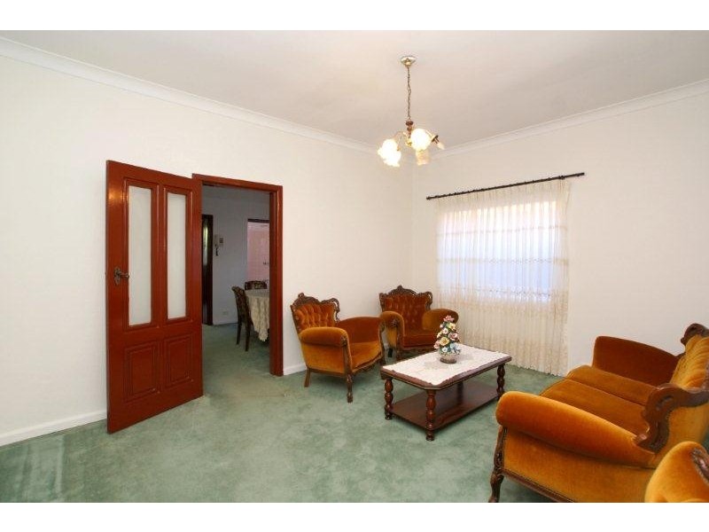 92 Beauchamp St, Marrickville NSW 2204
