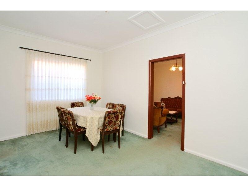 92 Beauchamp St, Marrickville NSW 2204