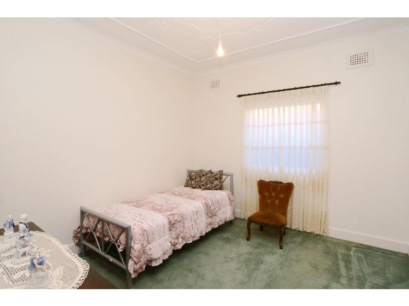 92 Beauchamp St, Marrickville NSW 2204