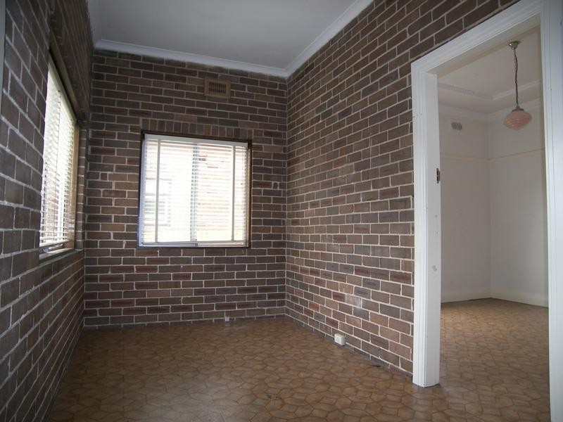 15 Gornall Avenue, Earlwood NSW 2206