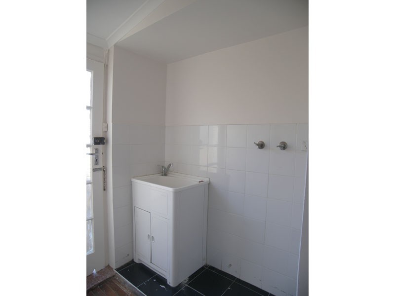 1/28 Fore Street, Canterbury NSW 2193