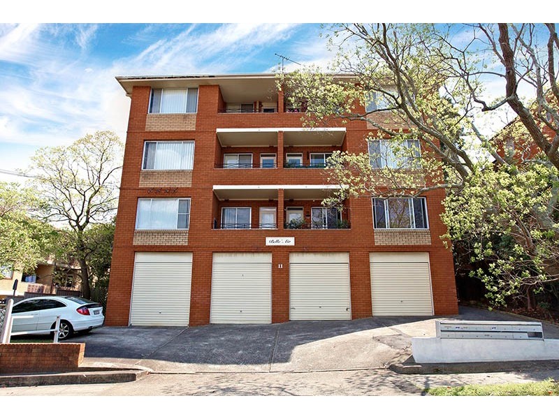 2/11 Bayley Street, Marrickville NSW 2204