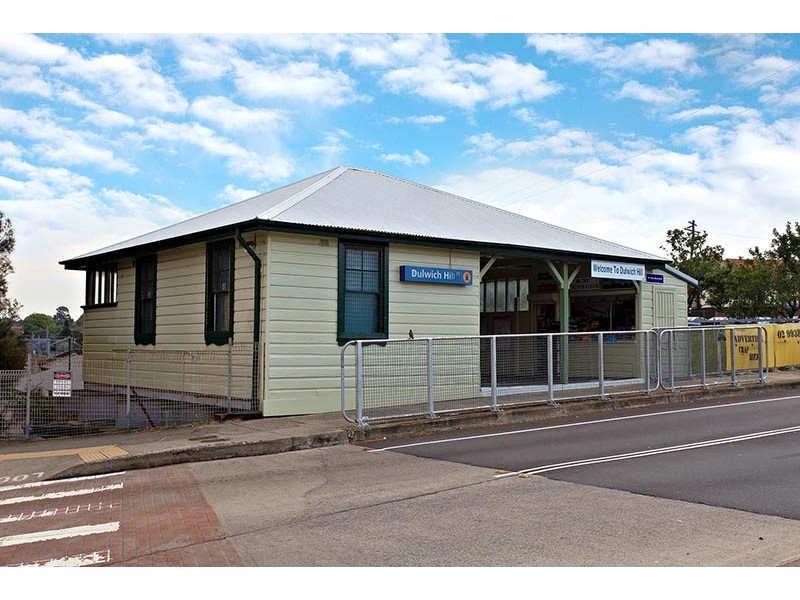 2/11 Bayley Street, Marrickville NSW 2204