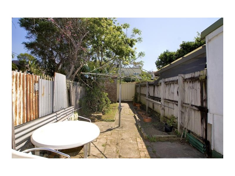 12 Philpott St, Marrickville NSW 2204