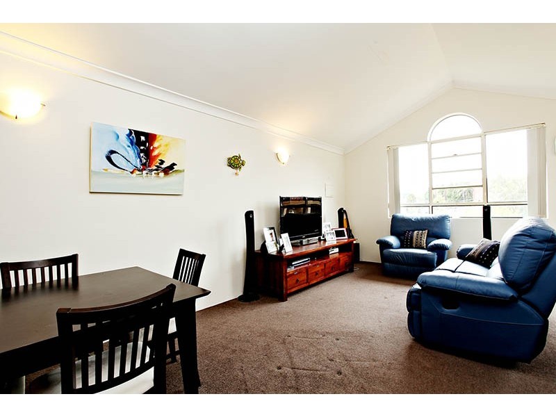 68/18 Cecilia Street, Marrickville NSW 2204