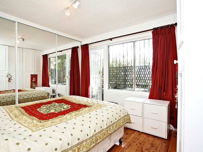 1/10 Henson Street, Marrickville NSW 2204