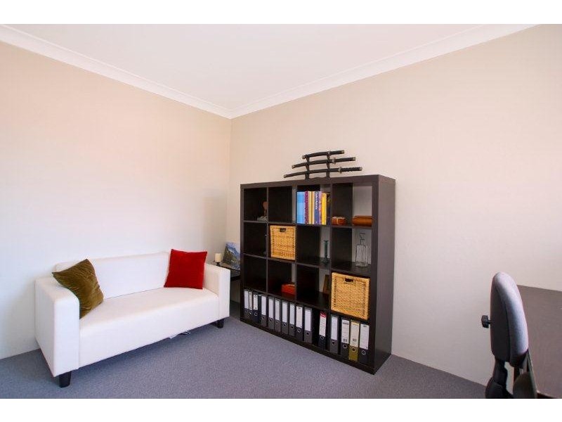 14/8 Bayley St, Marrickville NSW 2204