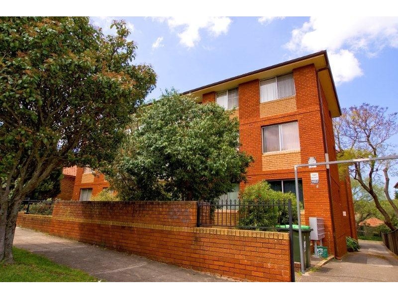 14/8 Bayley St, Marrickville NSW 2204