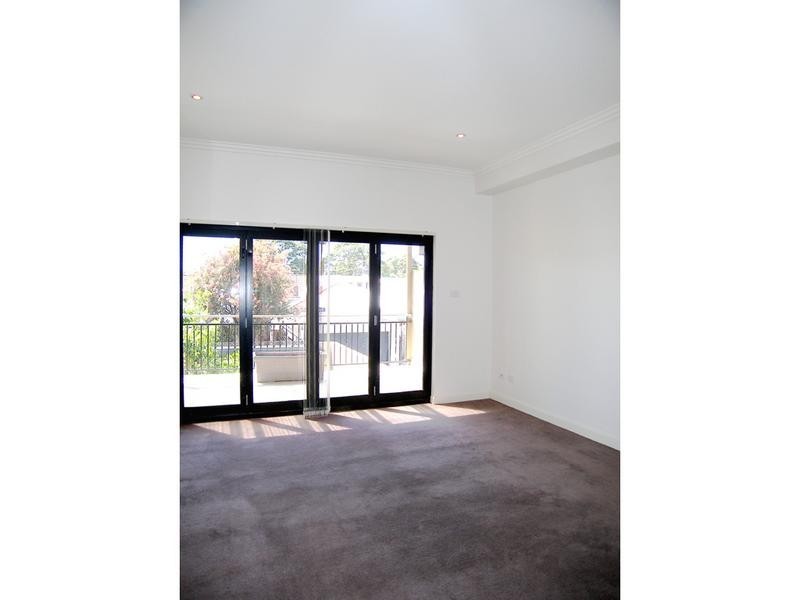 124A Australia Street, Newtown NSW 2042