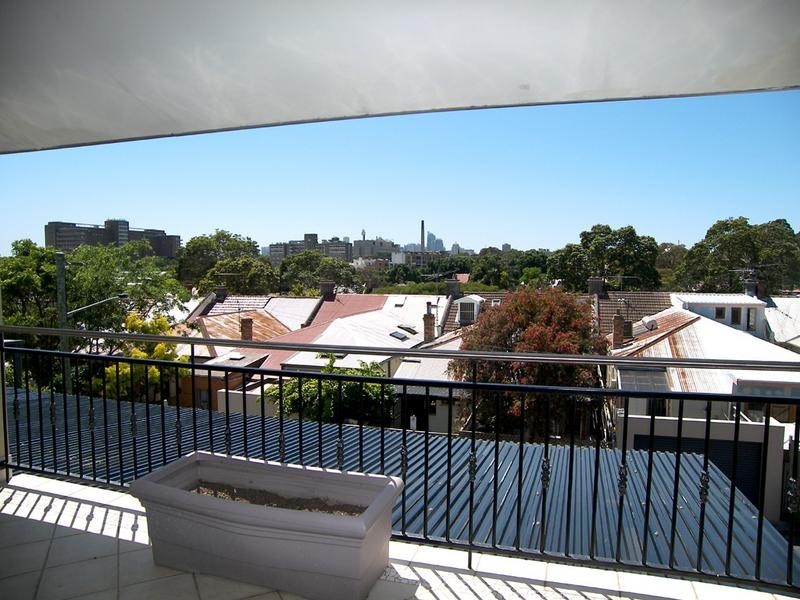 124A Australia Street, Newtown NSW 2042