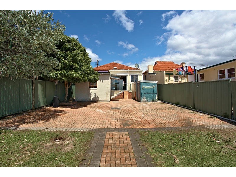 30 Fore Street, Canterbury NSW 2193