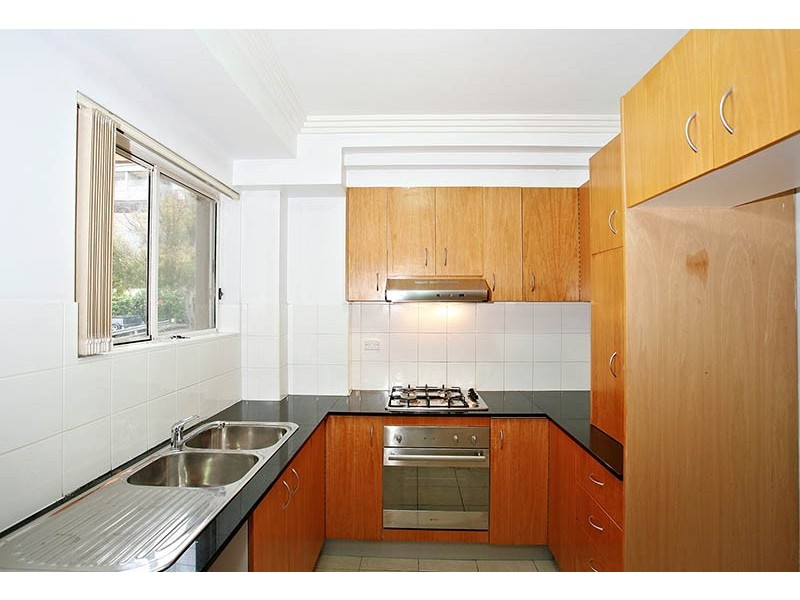 2/20-24 Premier Street, Kogarah NSW 2217