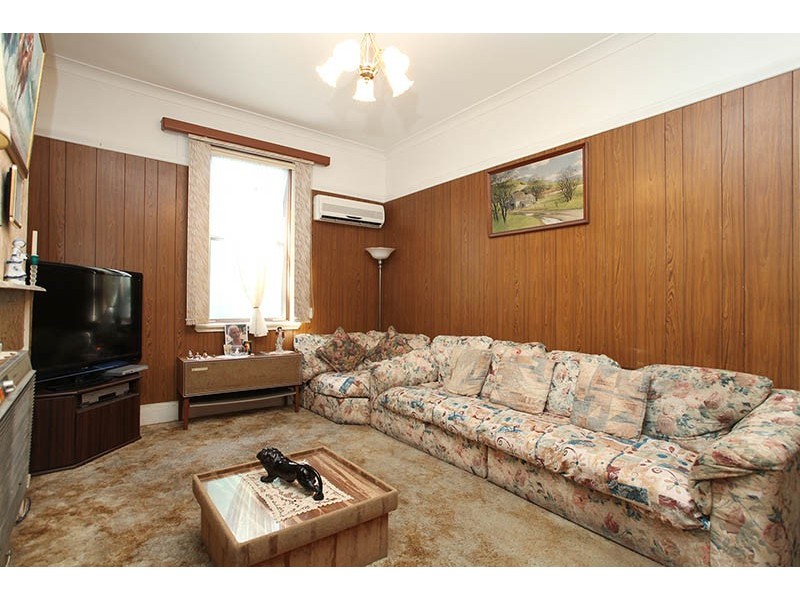 132 Warren Road, Marrickville NSW 2204