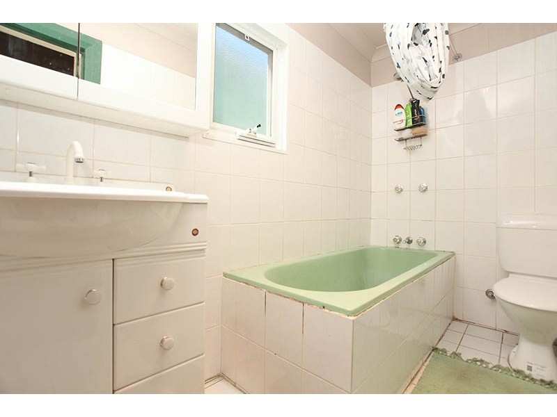 132 Warren Road, Marrickville NSW 2204