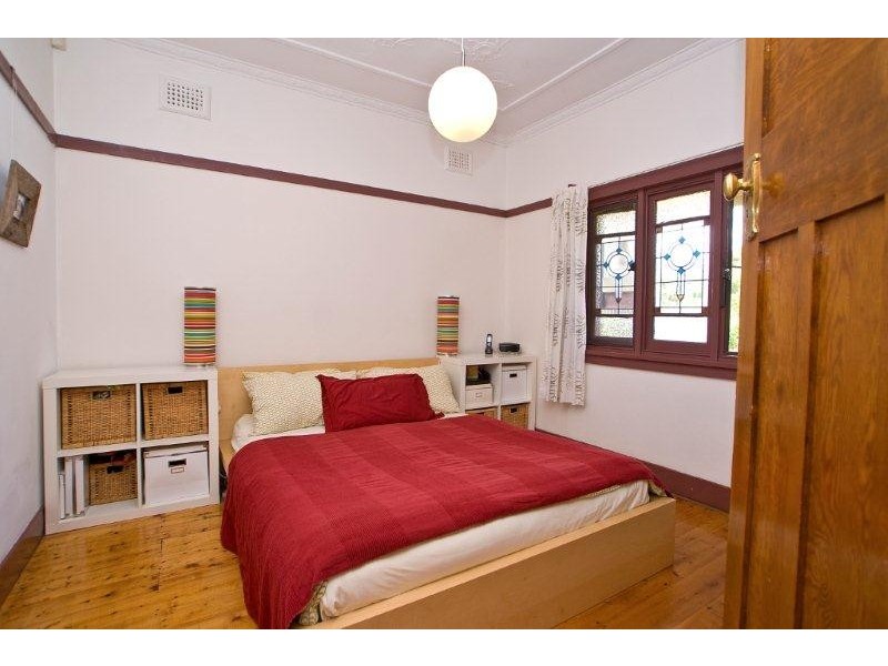 94 Beauchamp St, Marrickville NSW 2204